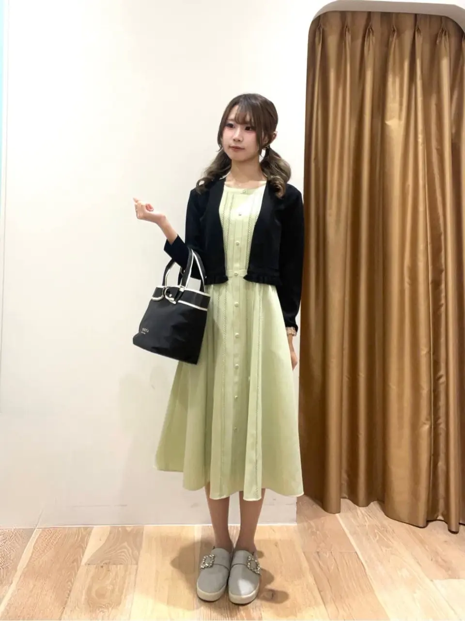  MK.⋆𝜗𝜚 コーディネート画像