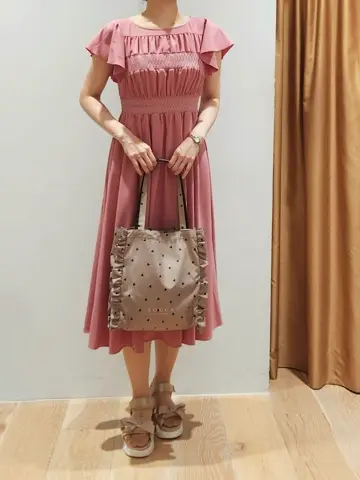 TOCCA スタッフf コーディネート画像