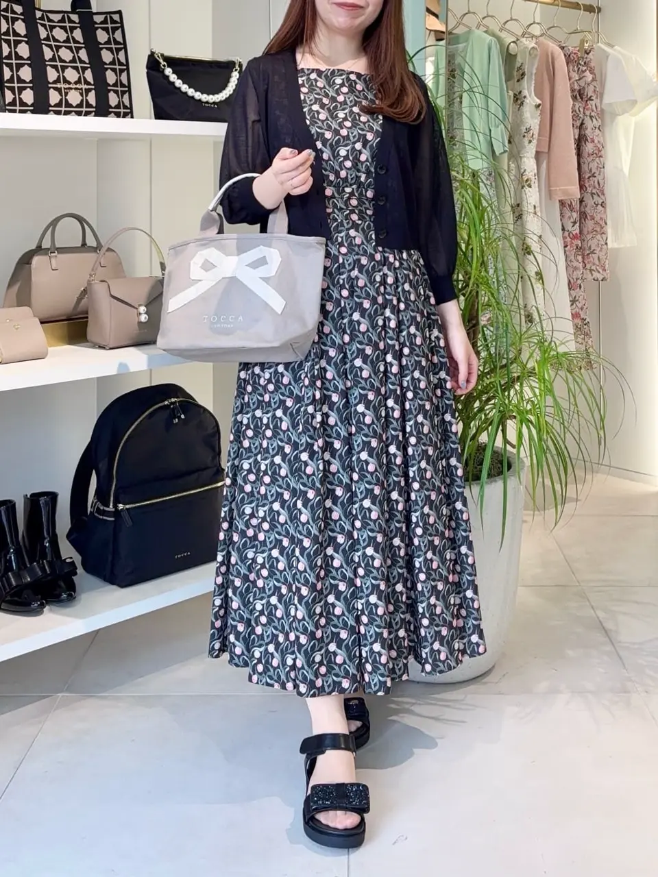 TOCCA スタッフT コーディネート画像