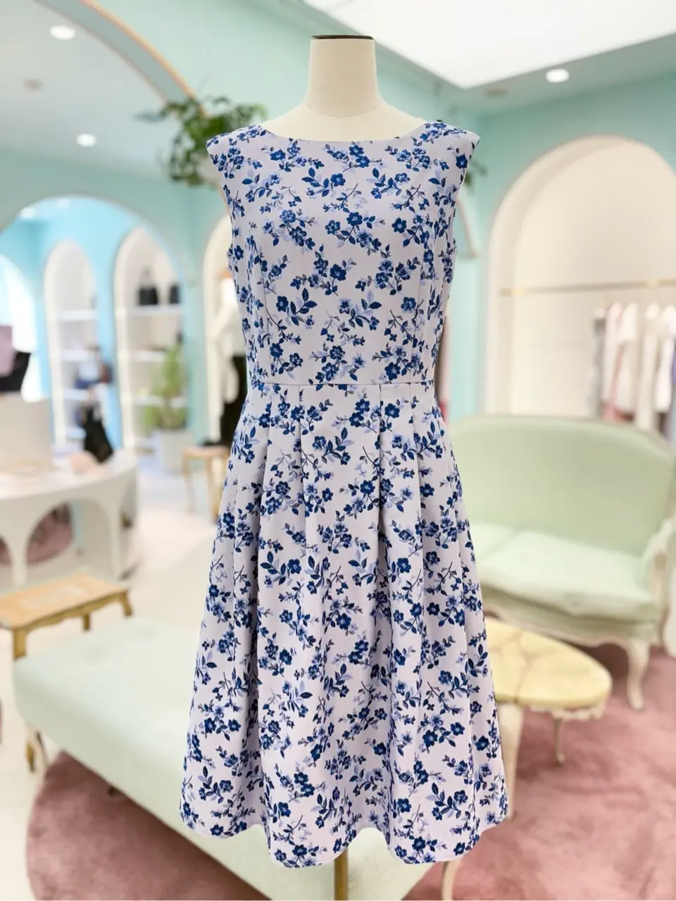 TOCCA スタッフT コーディネート画像