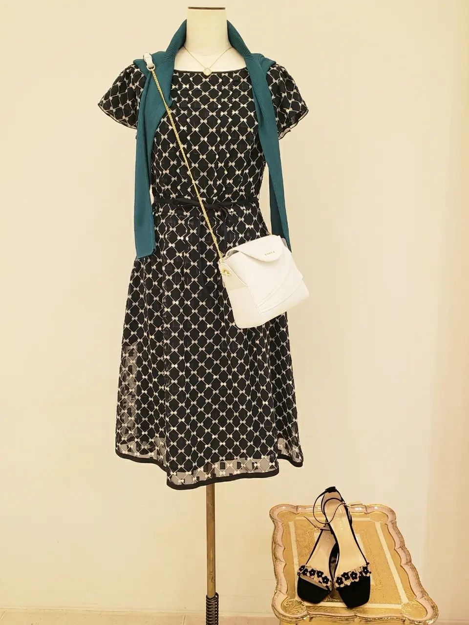  スタッフＳ コーディネート画像