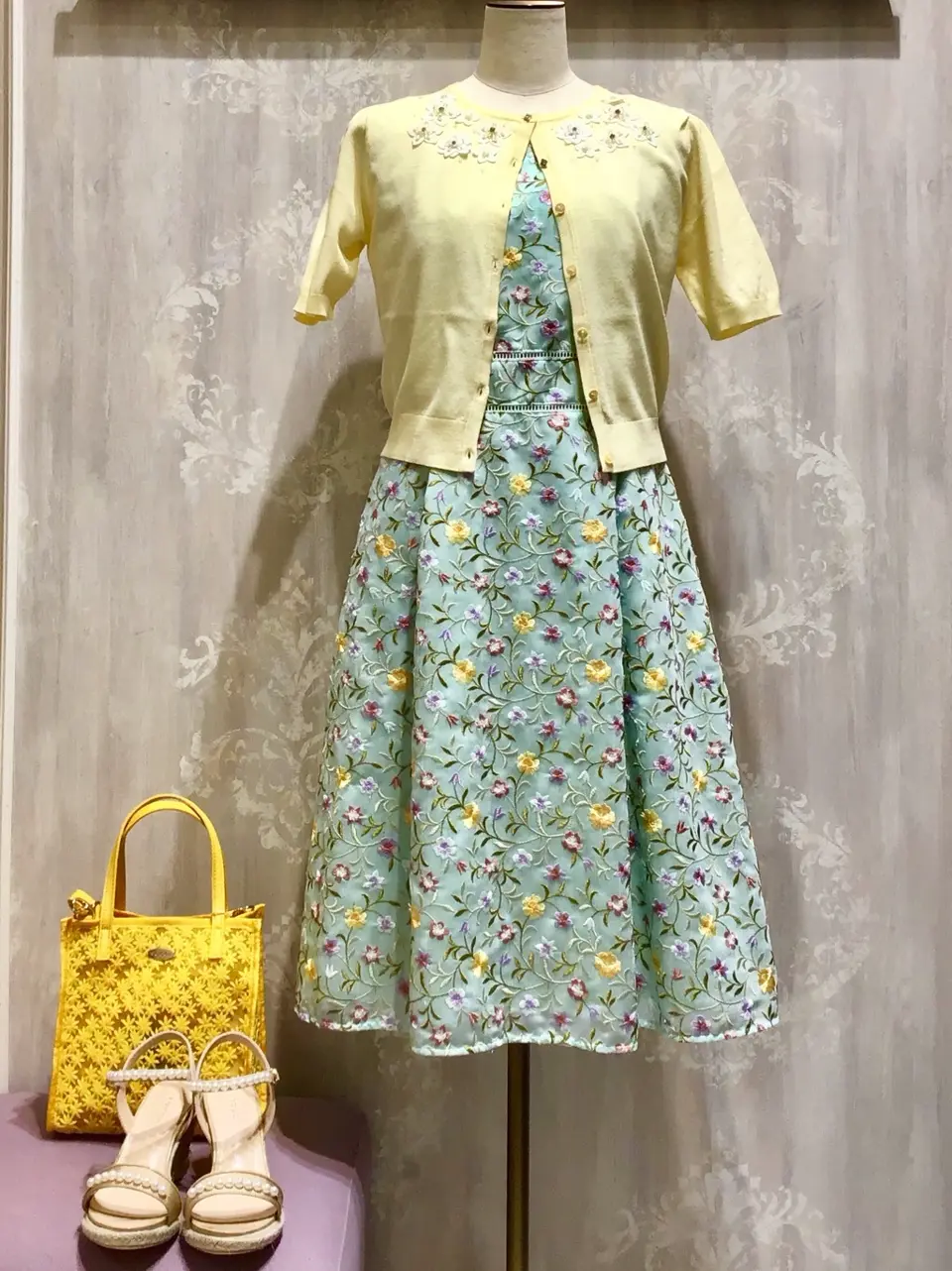 TOCCA スタッフ コーディネート画像