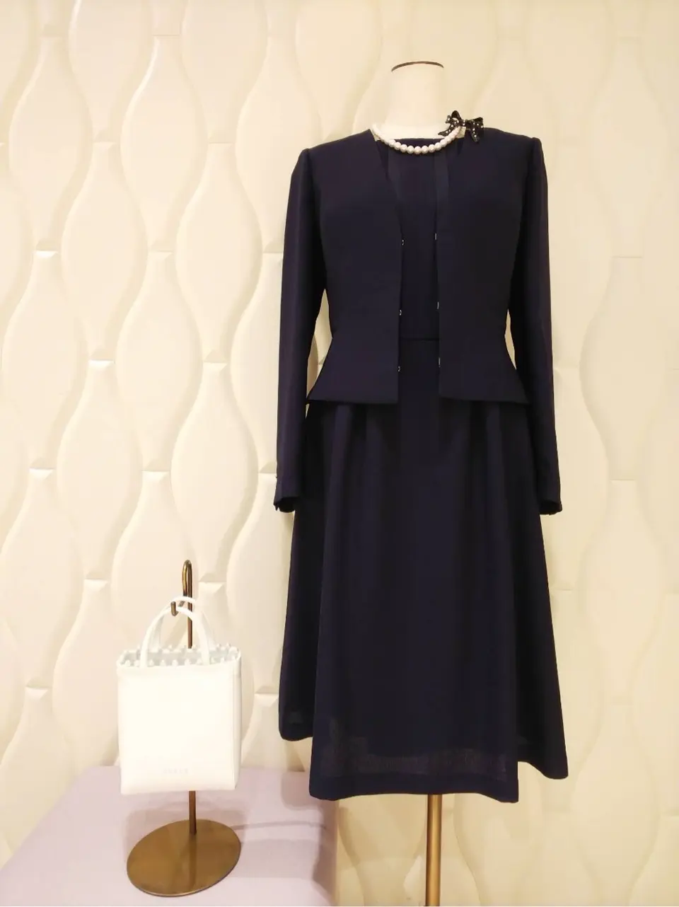  スタッフf コーディネート画像