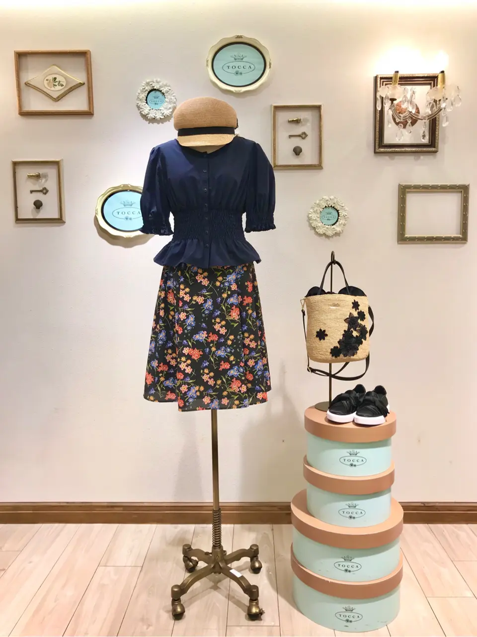  スタッフT コーディネート画像