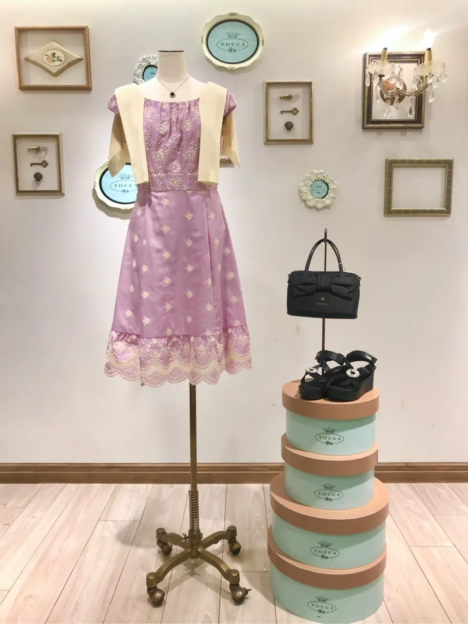  スタッフT コーディネート画像