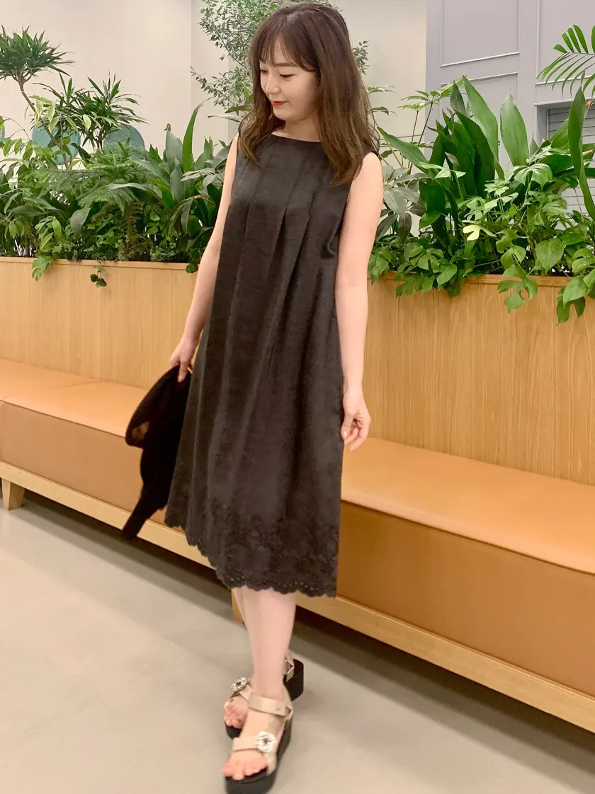  staff ai コーディネート画像