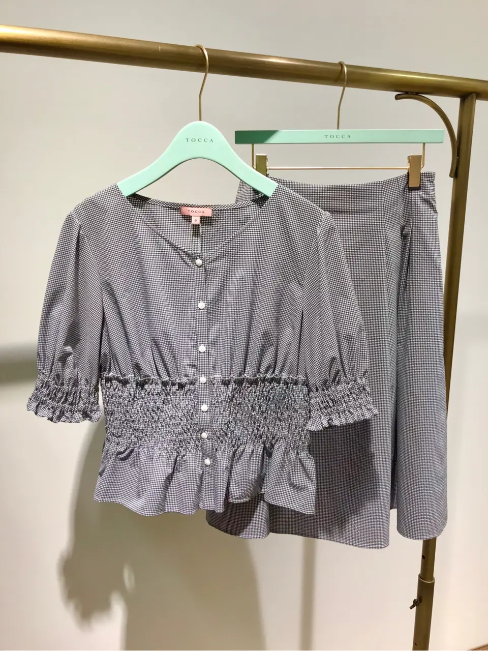 TOCCA スタッフT コーディネート画像