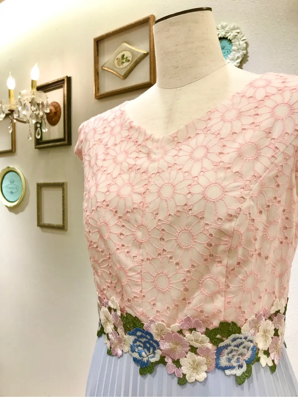 TOCCA スタッフT コーディネート画像