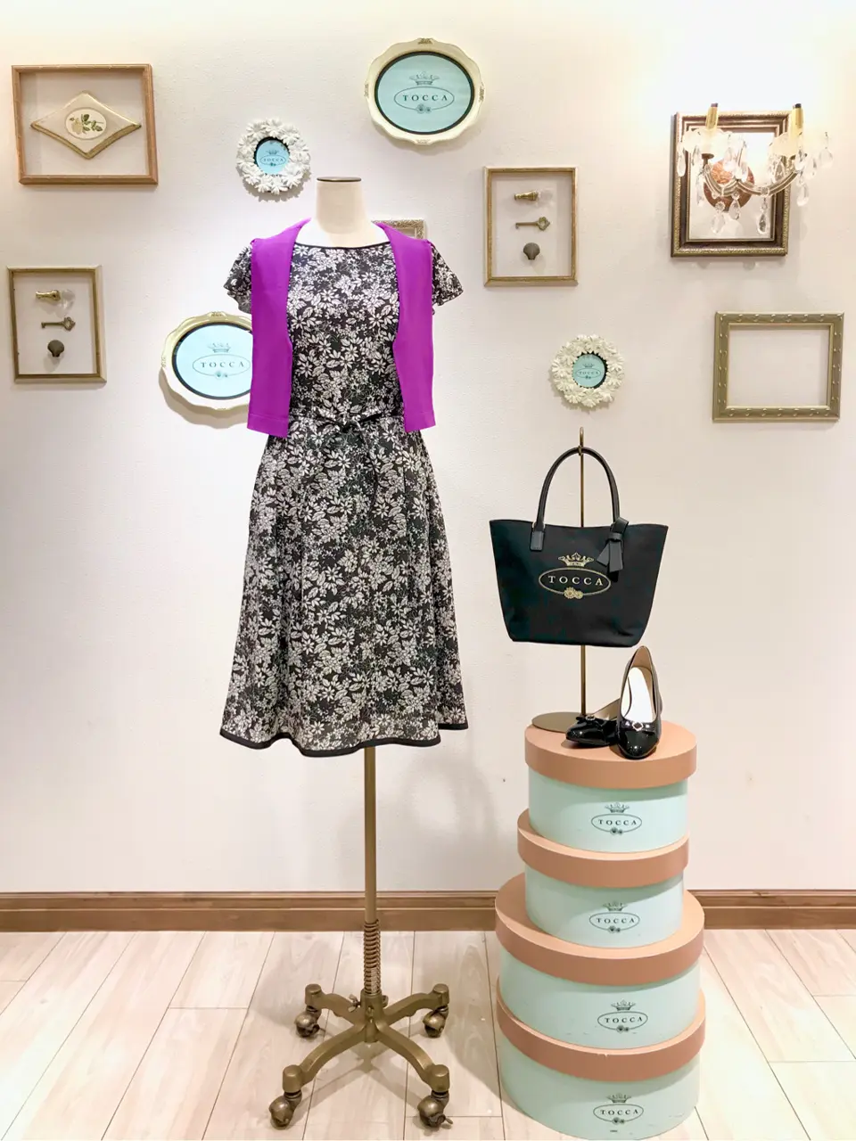 TOCCA スタッフT コーディネート画像