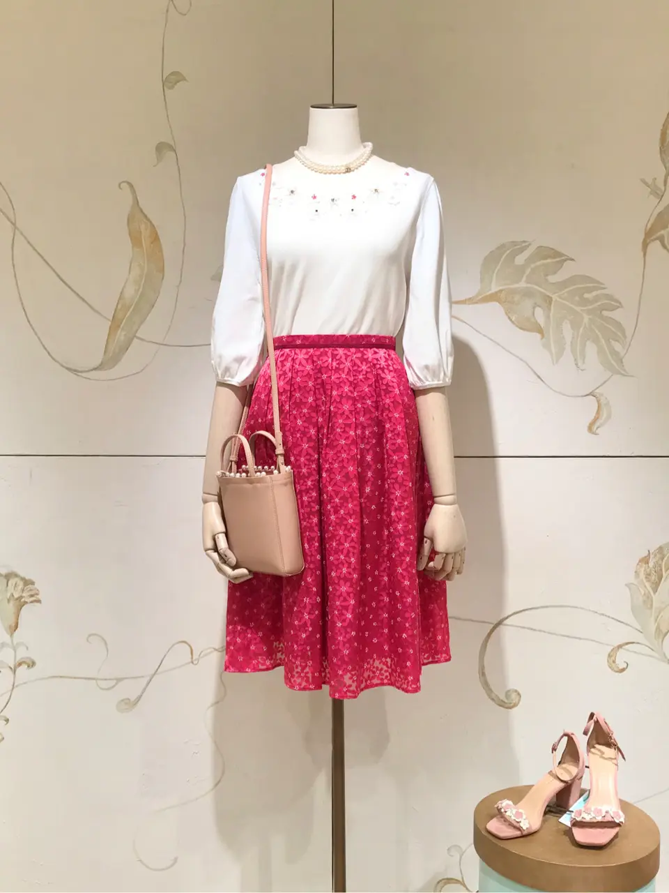  スタッフM コーディネート画像