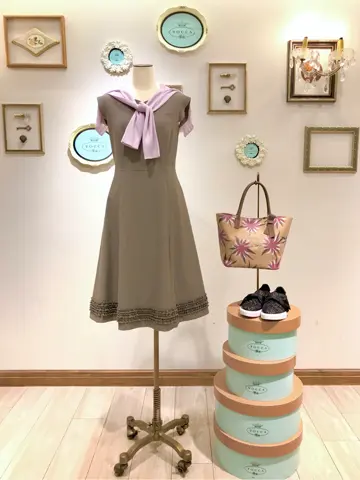 TOCCA スタッフT コーディネート画像