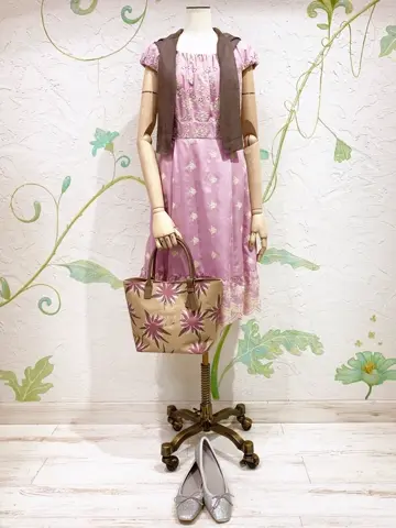 TOCCA スタッフ コーディネート画像