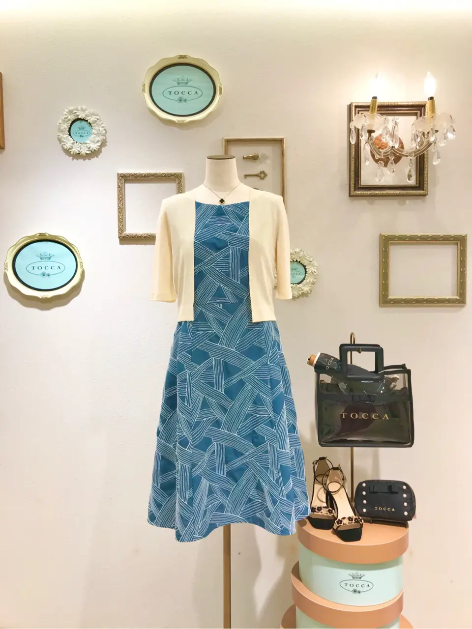 TOCCA スタッフT コーディネート画像