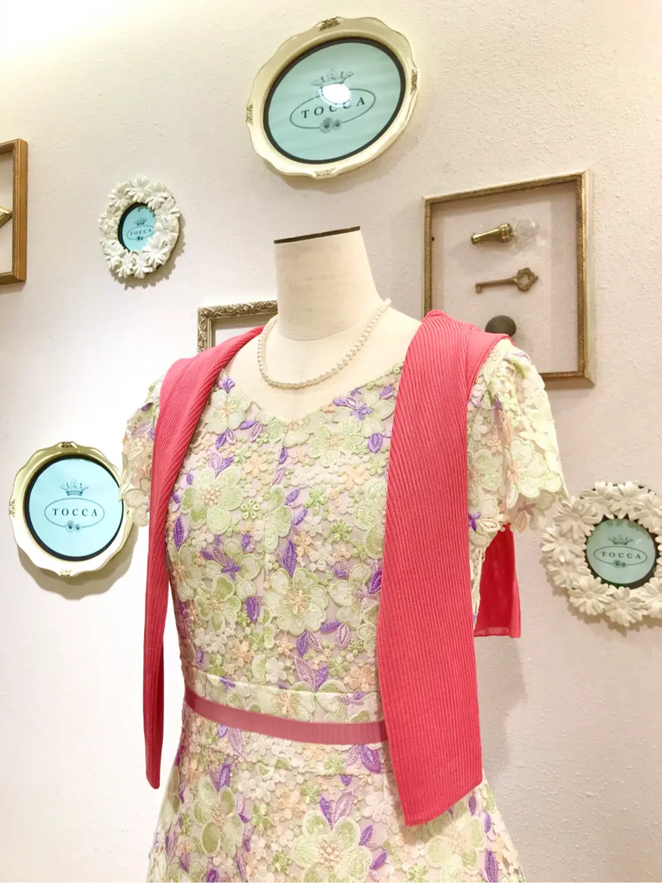 TOCCA スタッフT コーディネート画像