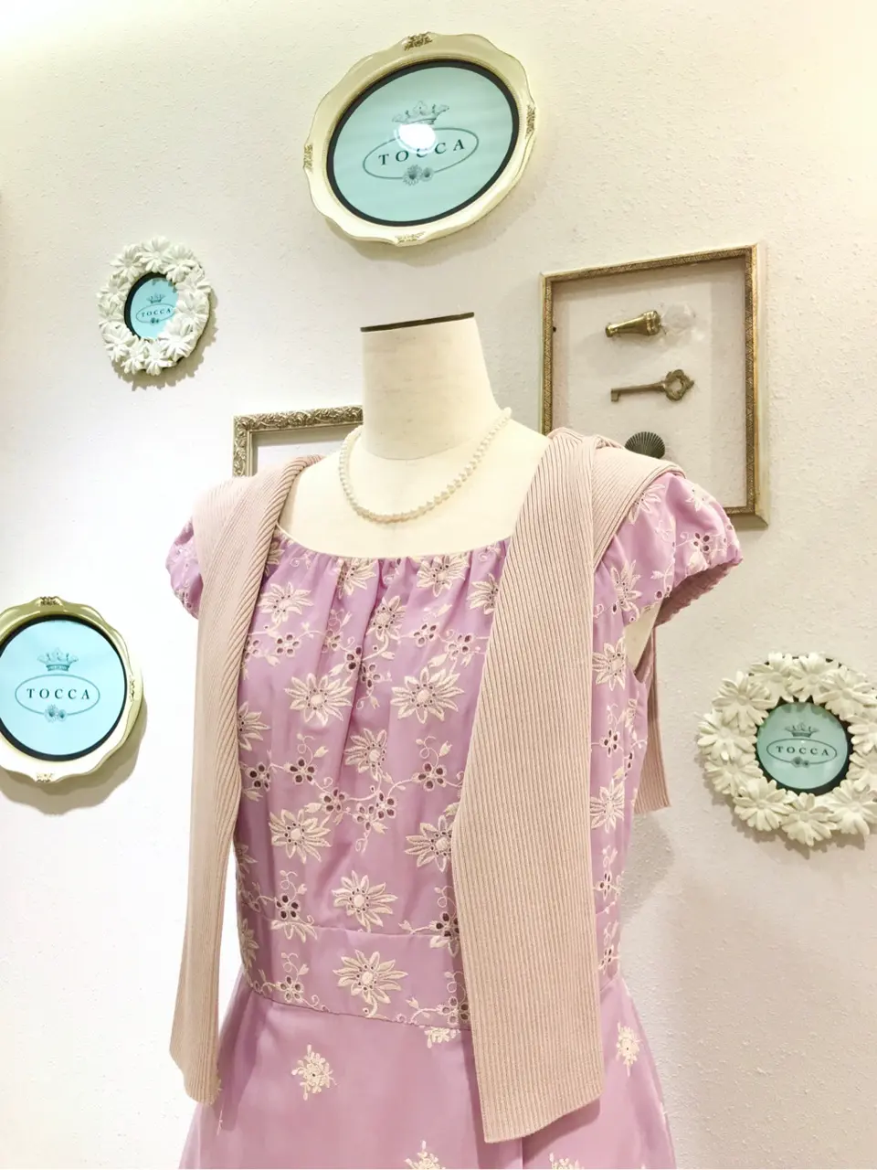 TOCCA スタッフT コーディネート画像