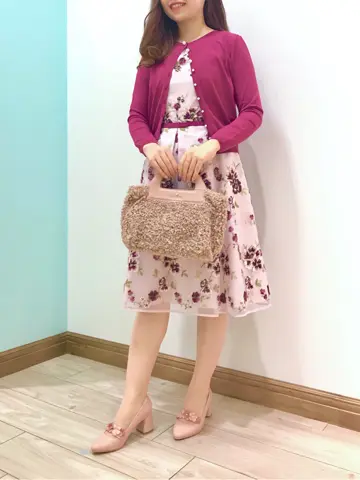 TOCCA スタッフT コーディネート画像