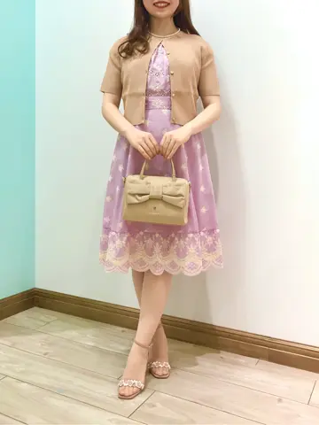 TOCCA スタッフT コーディネート画像