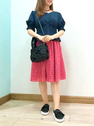 TOCCA スタッフT コーディネート画像