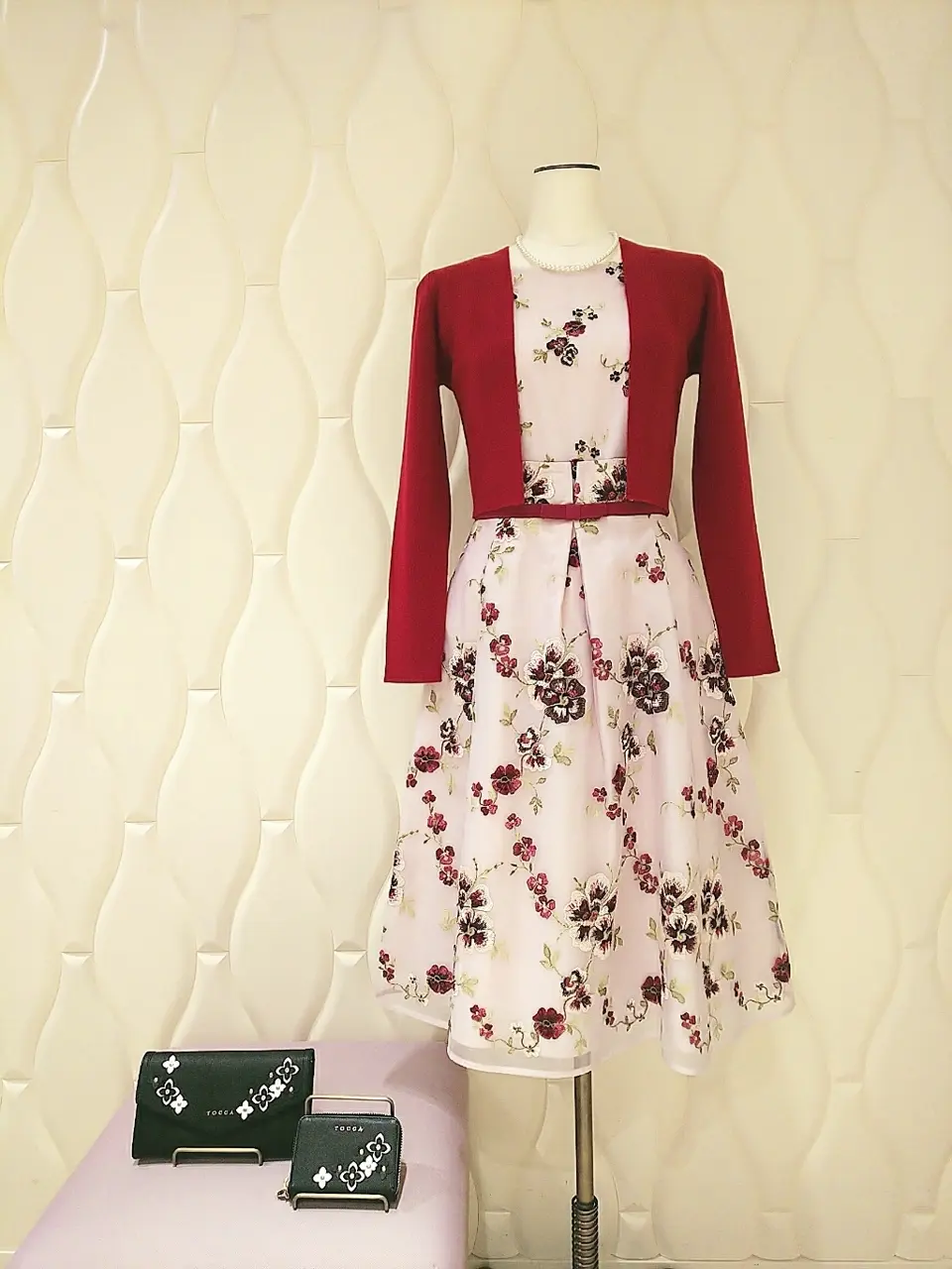  スタッフf コーディネート画像