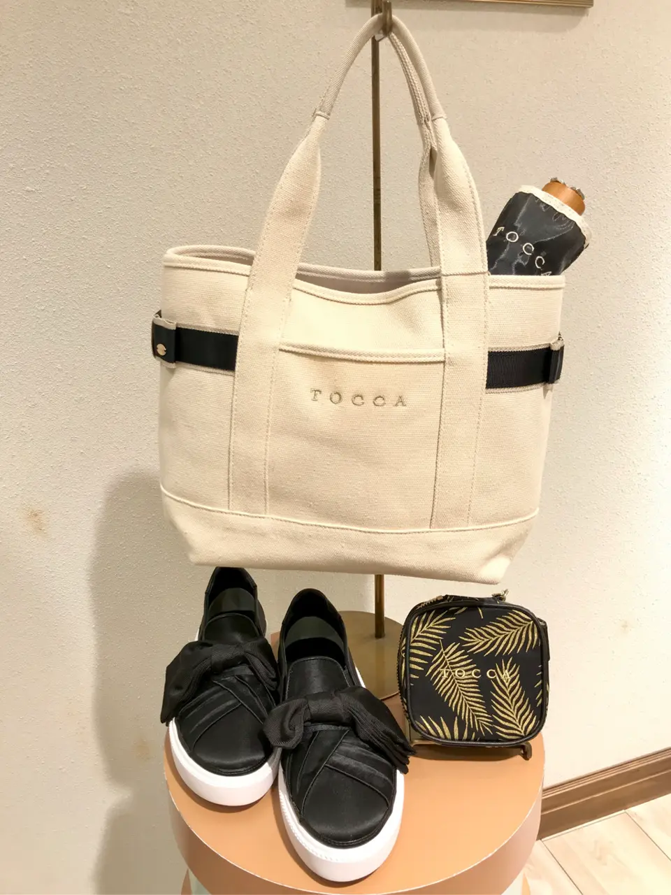 TOCCA スタッフT コーディネート画像