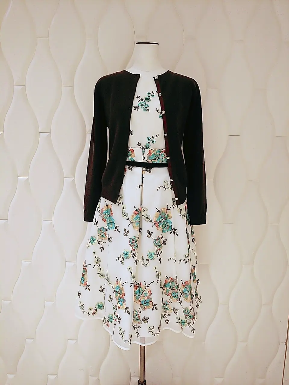  スタッフf コーディネート画像