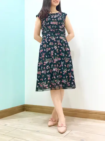 TOCCA スタッフT コーディネート画像