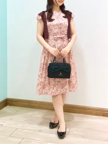 TOCCA スタッフT コーディネート画像