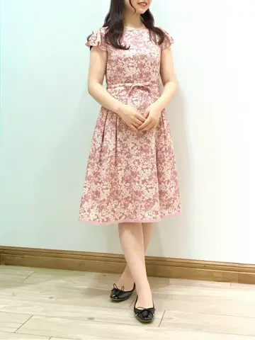 TOCCA スタッフT コーディネート画像