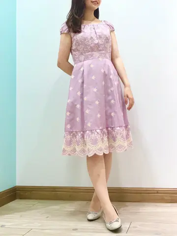 TOCCA スタッフT コーディネート画像