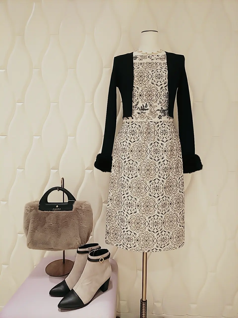  スタッフf コーディネート画像