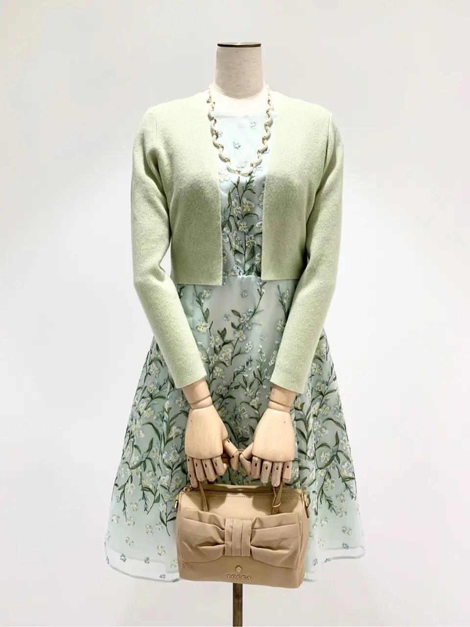 TOCCA 𝓕 コーディネート画像