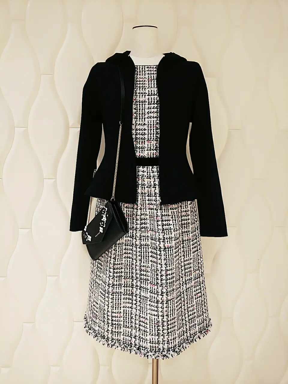  スタッフf コーディネート画像