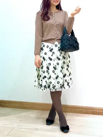 TOCCA スタッフT コーディネート画像