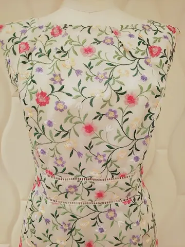 TOCCA スタッフf コーディネート画像