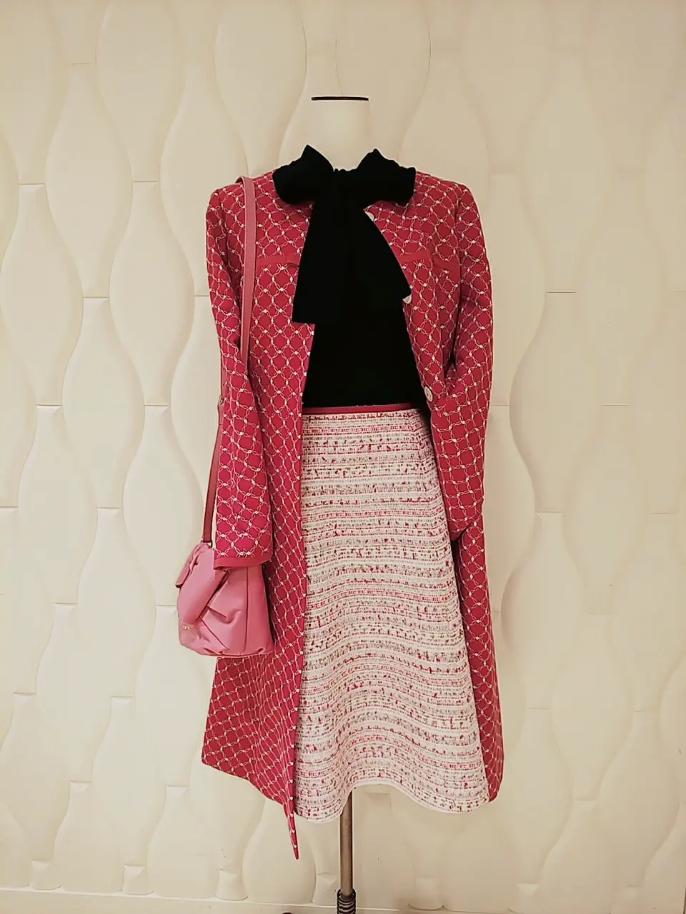  スタッフf コーディネート画像