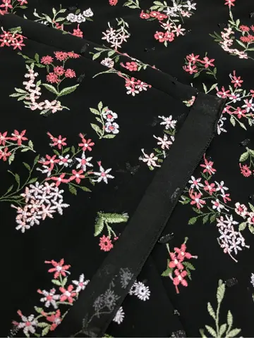 TOCCA スタッフT コーディネート画像