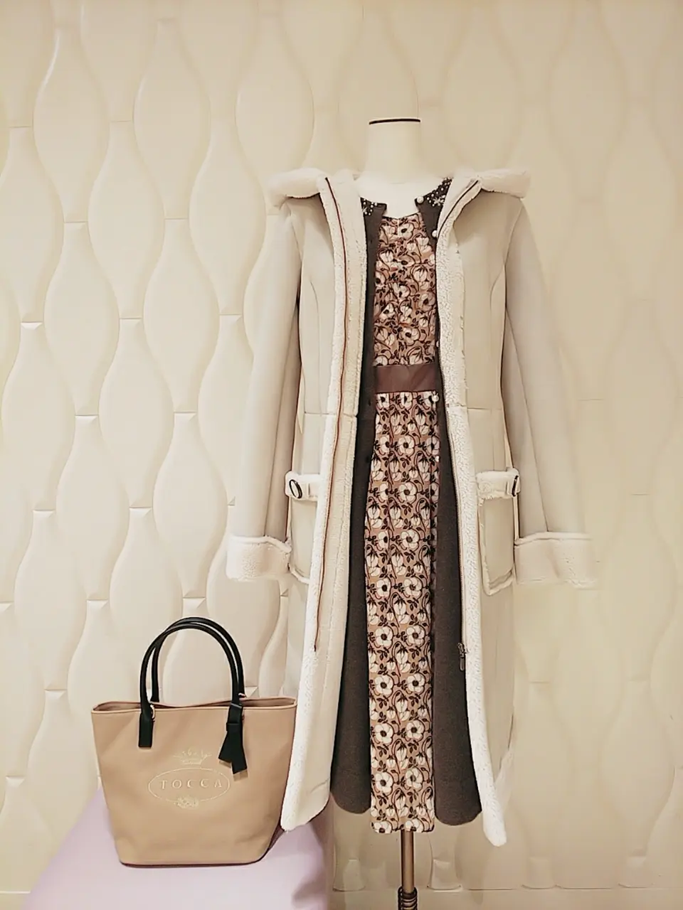  スタッフf コーディネート画像