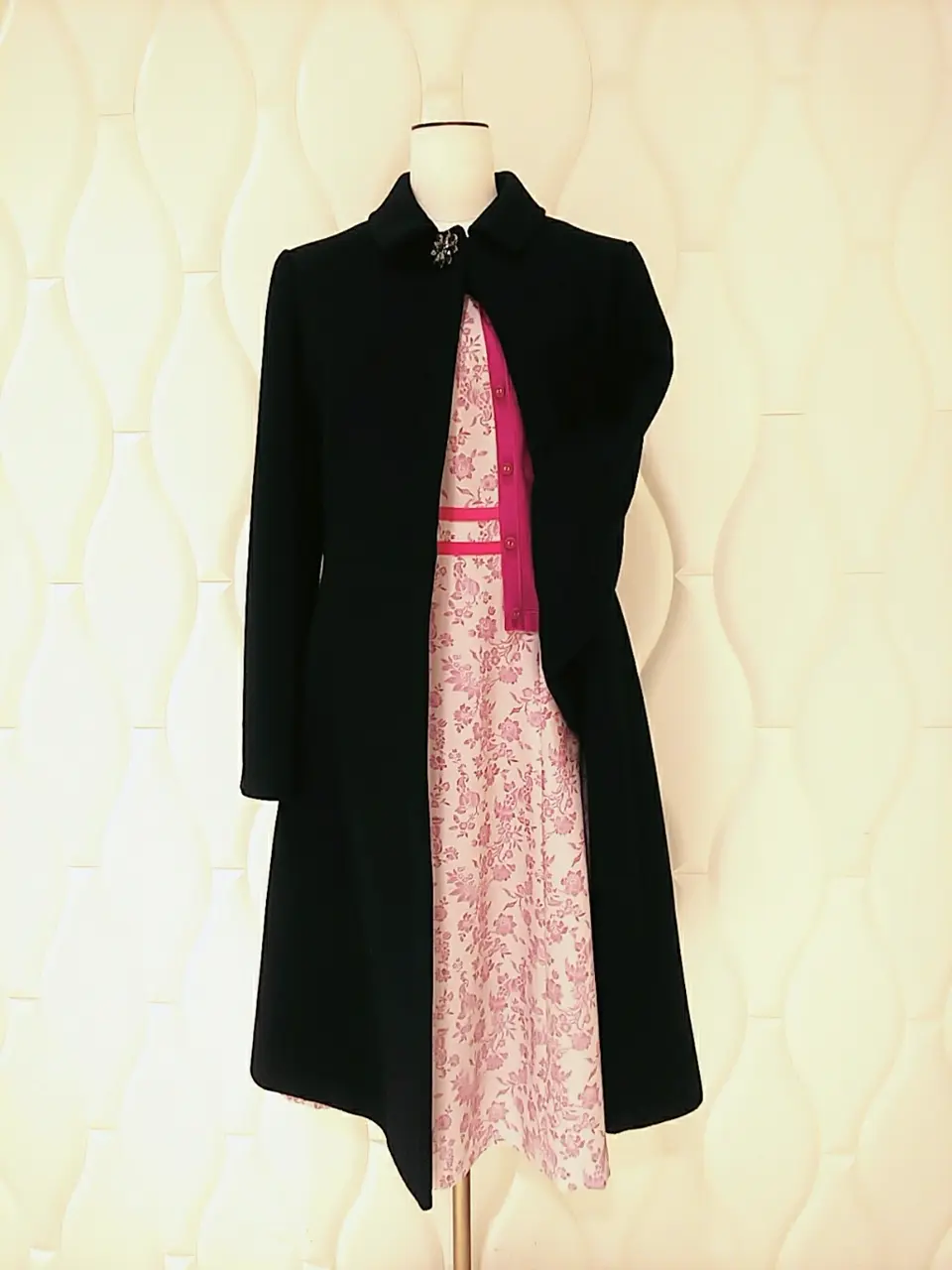  スタッフf コーディネート画像