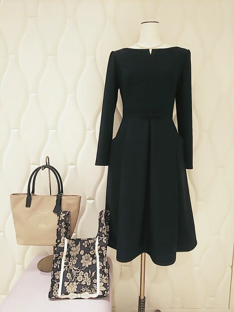  スタッフf コーディネート画像