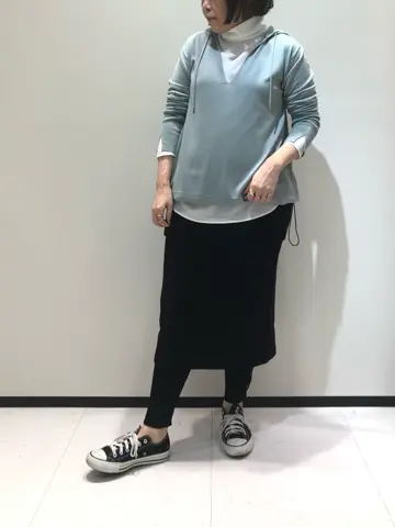 BEIGE， 藤木 コーディネート画像