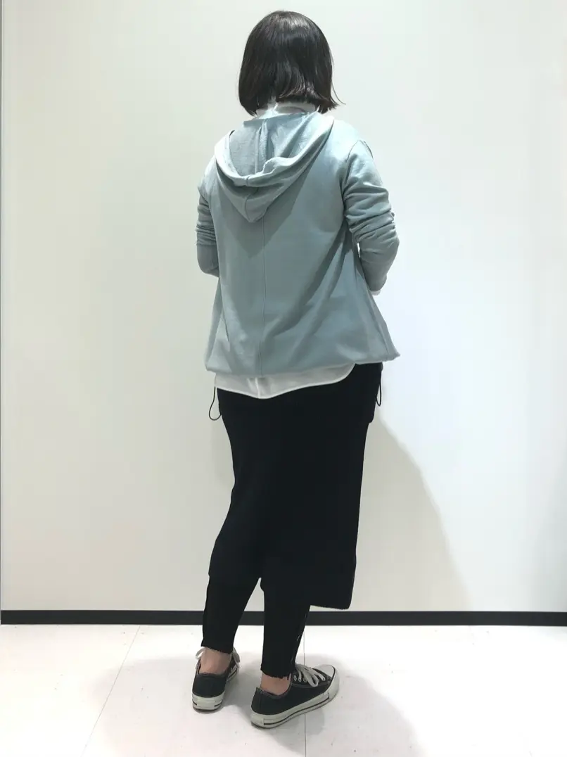 BEIGE， 藤木 コーディネート画像