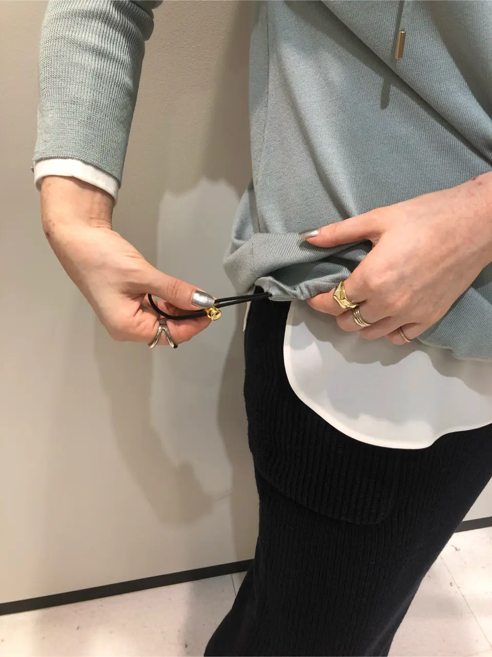 BEIGE， 藤木 コーディネート画像