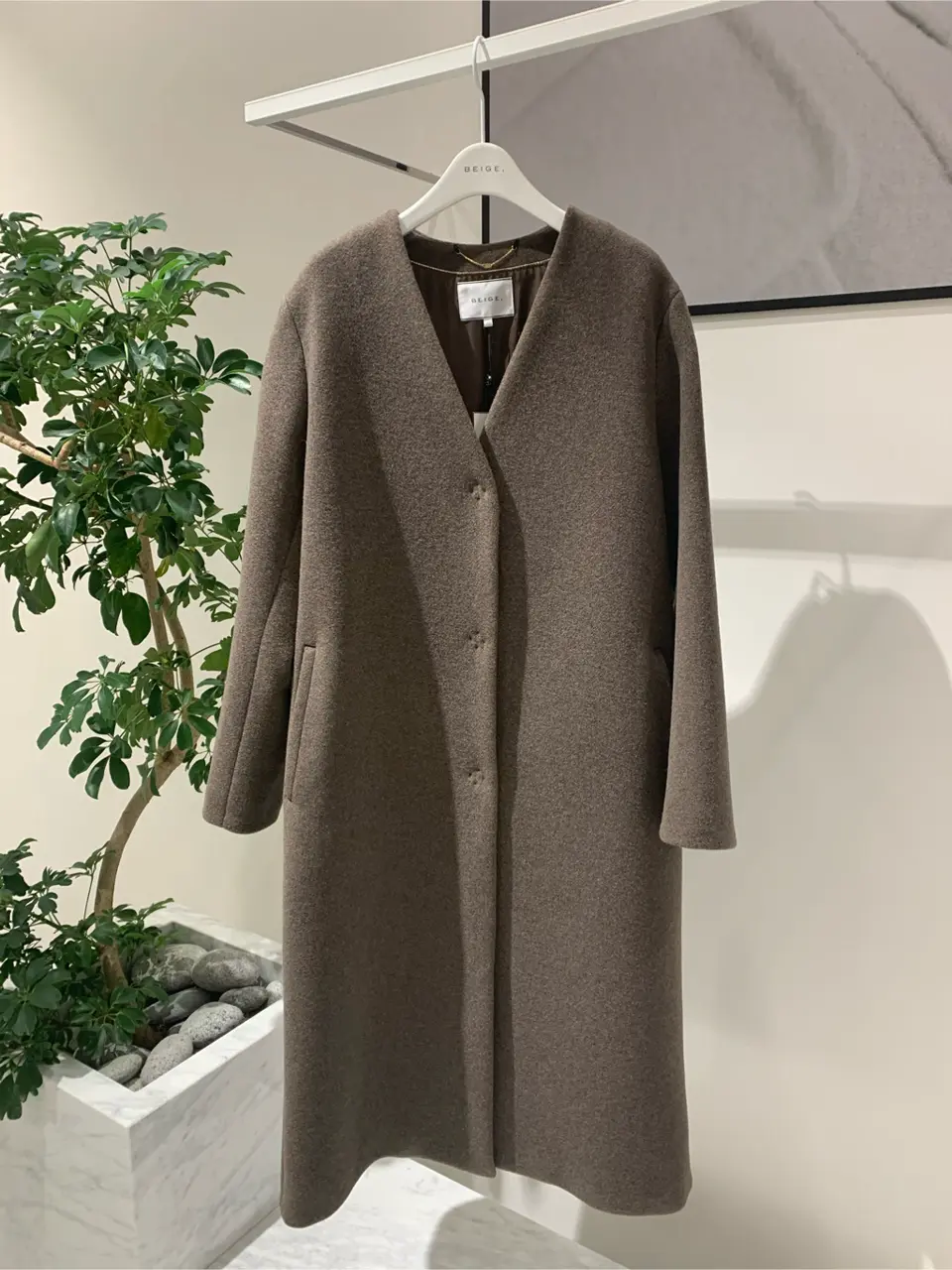 BEIGE， 小泉 コーディネート画像