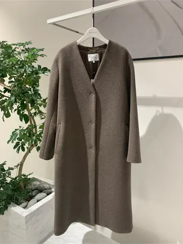 BEIGE， 小泉 コーディネート画像