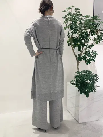 BEIGE， 小泉 コーディネート画像