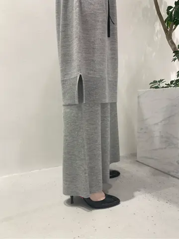 BEIGE， 小泉 コーディネート画像