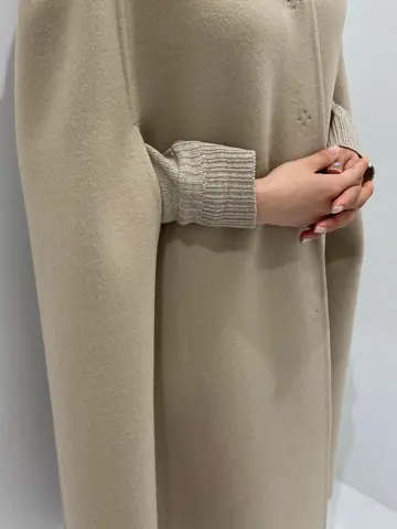 BEIGE， アライ コーディネート画像