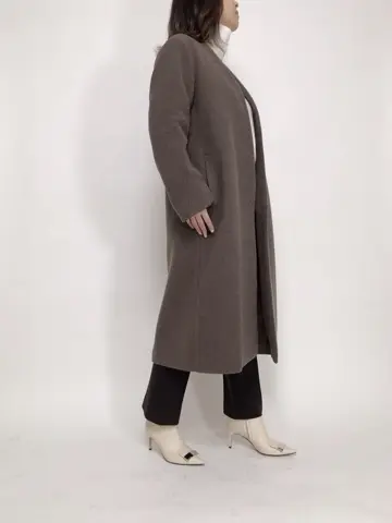 BEIGE， 宮坂 コーディネート画像