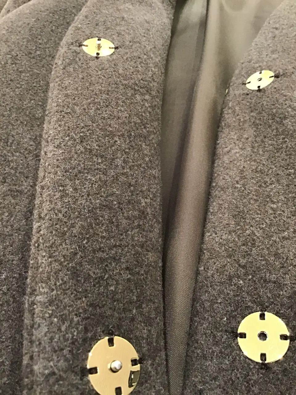 BEIGE， 宮坂 コーディネート画像