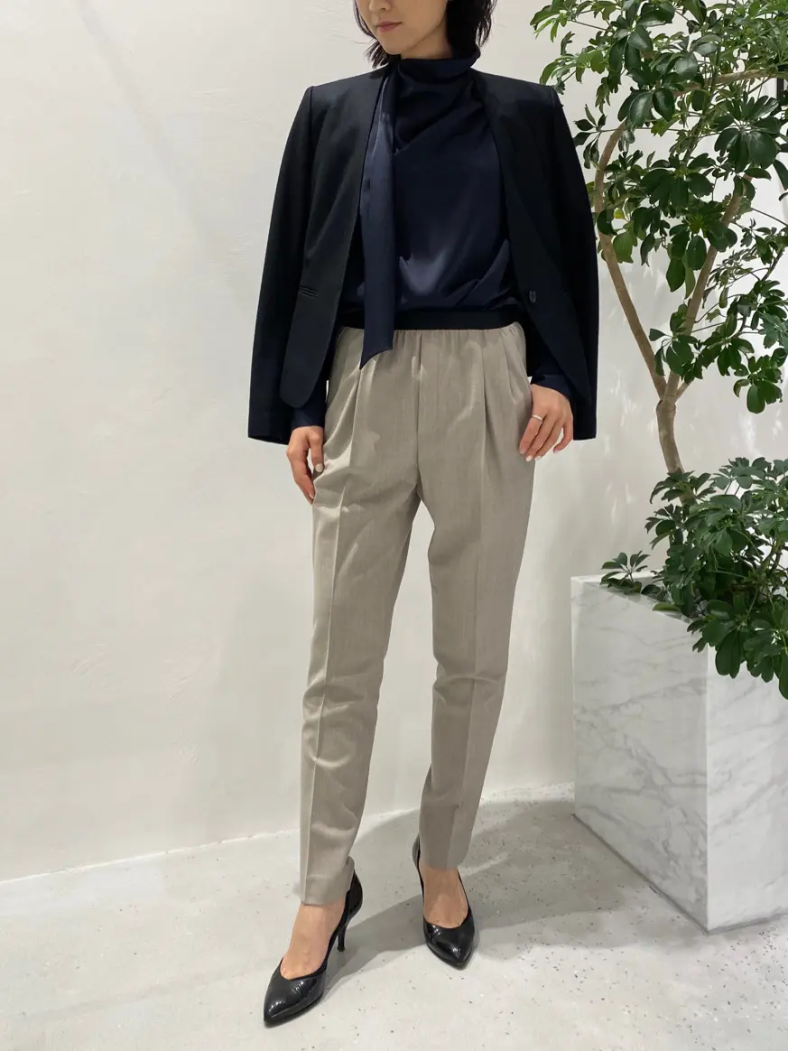 BEIGE， R.A コーディネート画像